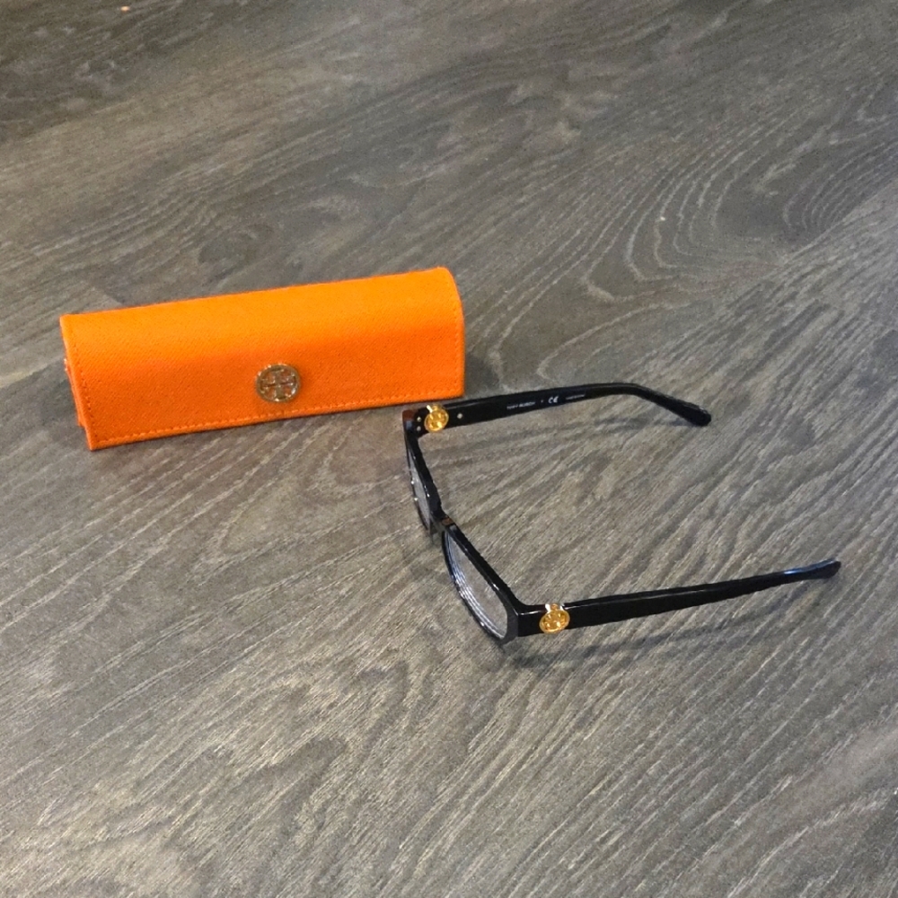 Tory Burch glasses with Orange Case